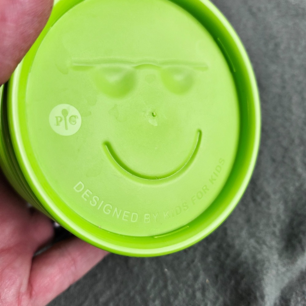 Pampered Chef Set‎ of 7 Green Round 3.5" Emoji Cookie Cutters #1443 Kids - Picture 6 of 6